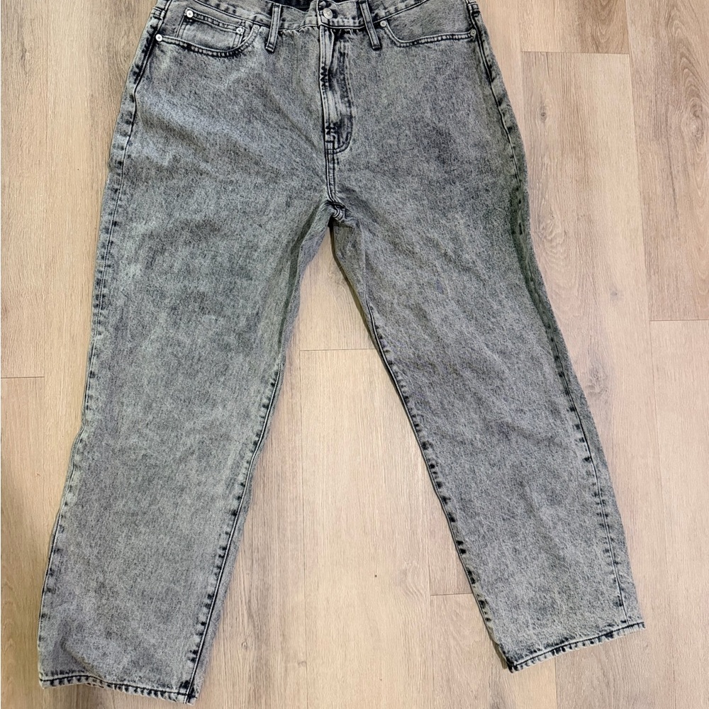 Madewell Grey Acid-Wash Jeans